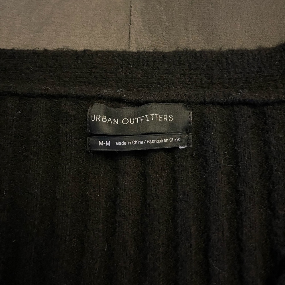 Cropped cardigan - Picture 2 of 3